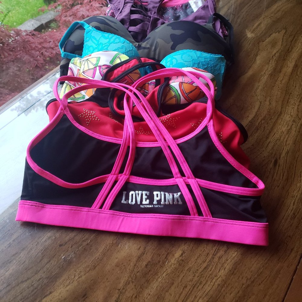 PINK Yoga Sports Bra